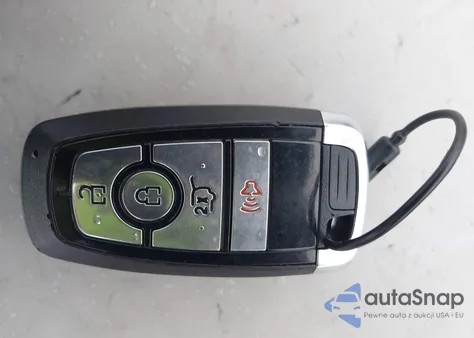 2024 Ford Escape St-Line z USA, uszkodzony, nr VIN 1FMCU0MN7RUA26202